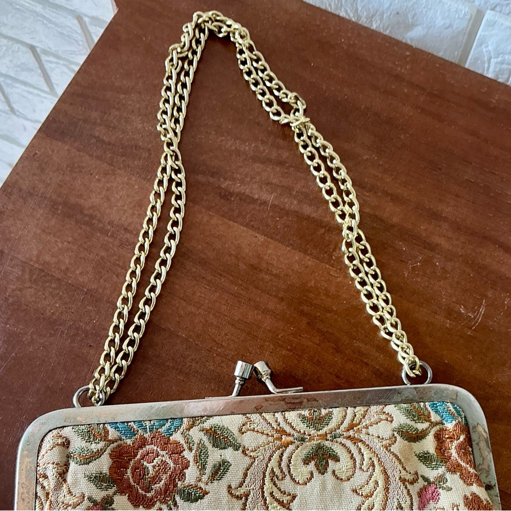 Vintage 50s 60s La Regale Floral Tapestry Brocade Fabric Bag + Gold Chain Strap - Picture 5 of 17